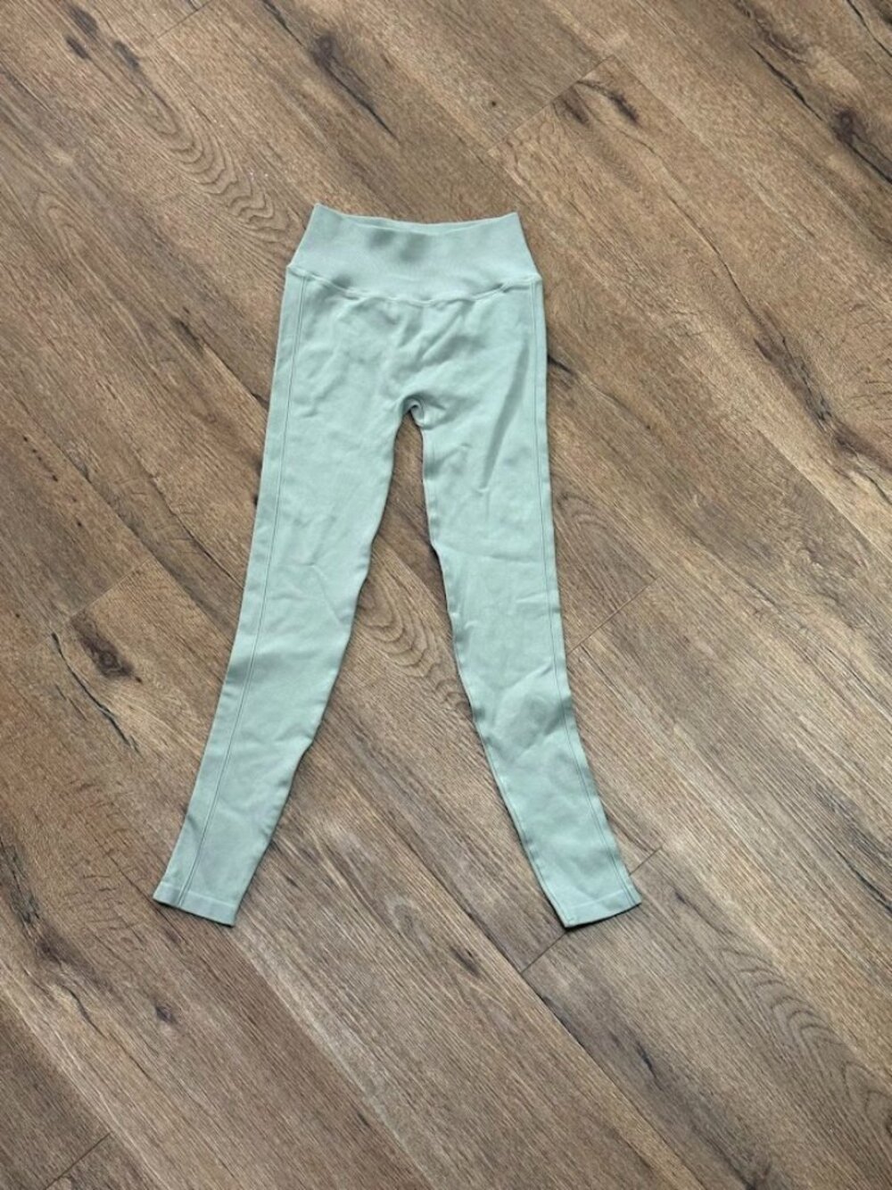 NUX Small Mint Sage Seamless High Waist Leggings Activewear